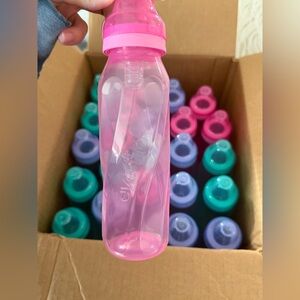 24 Evenflo 8oz baby bottles NEW